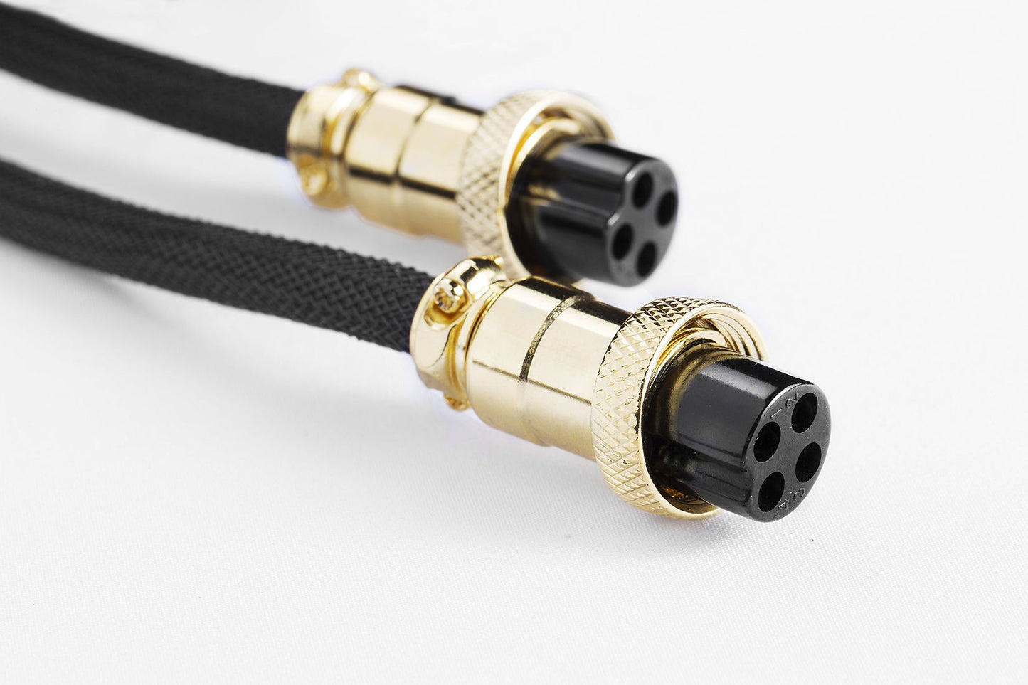 Swan Interconnect Cable