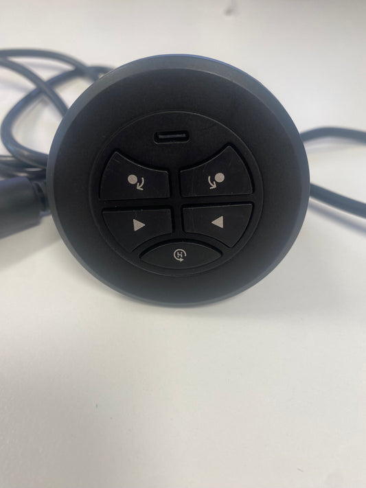 Manhattan Seating 5 Button USB-C