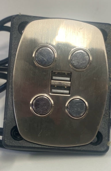 Manhattan Seating 4 Button Stainless Silver - 2 USB Ports